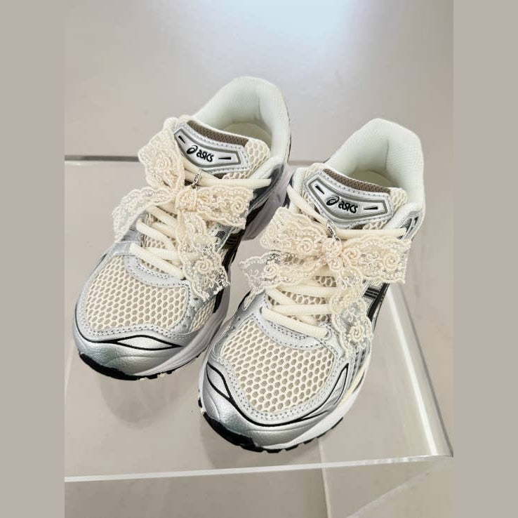 Lace Ribbon Sneakers Charm