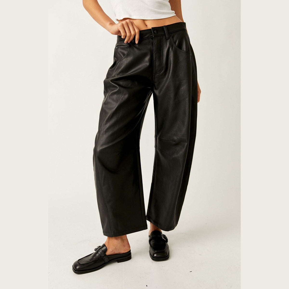 Free People Lucky You Mid-Rise Vegan Barrel Jeans – S.O.S Save Our
