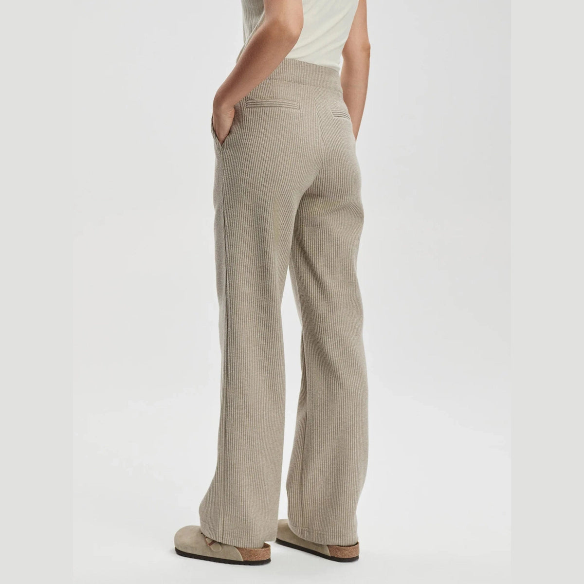 Varley Aberdeen Straight Leg Pant