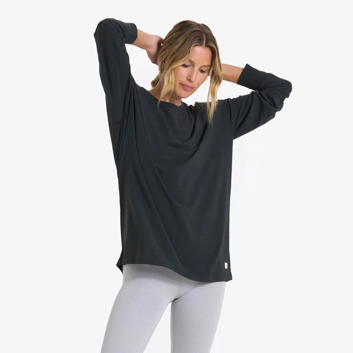 Vuori Long Sleeve Feather Tee