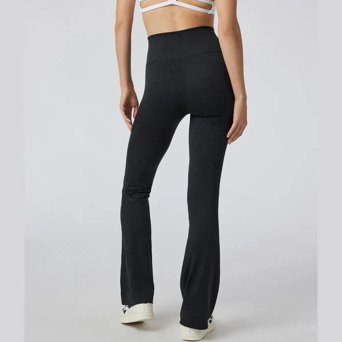 Vuori Halo Slim Flare Pant