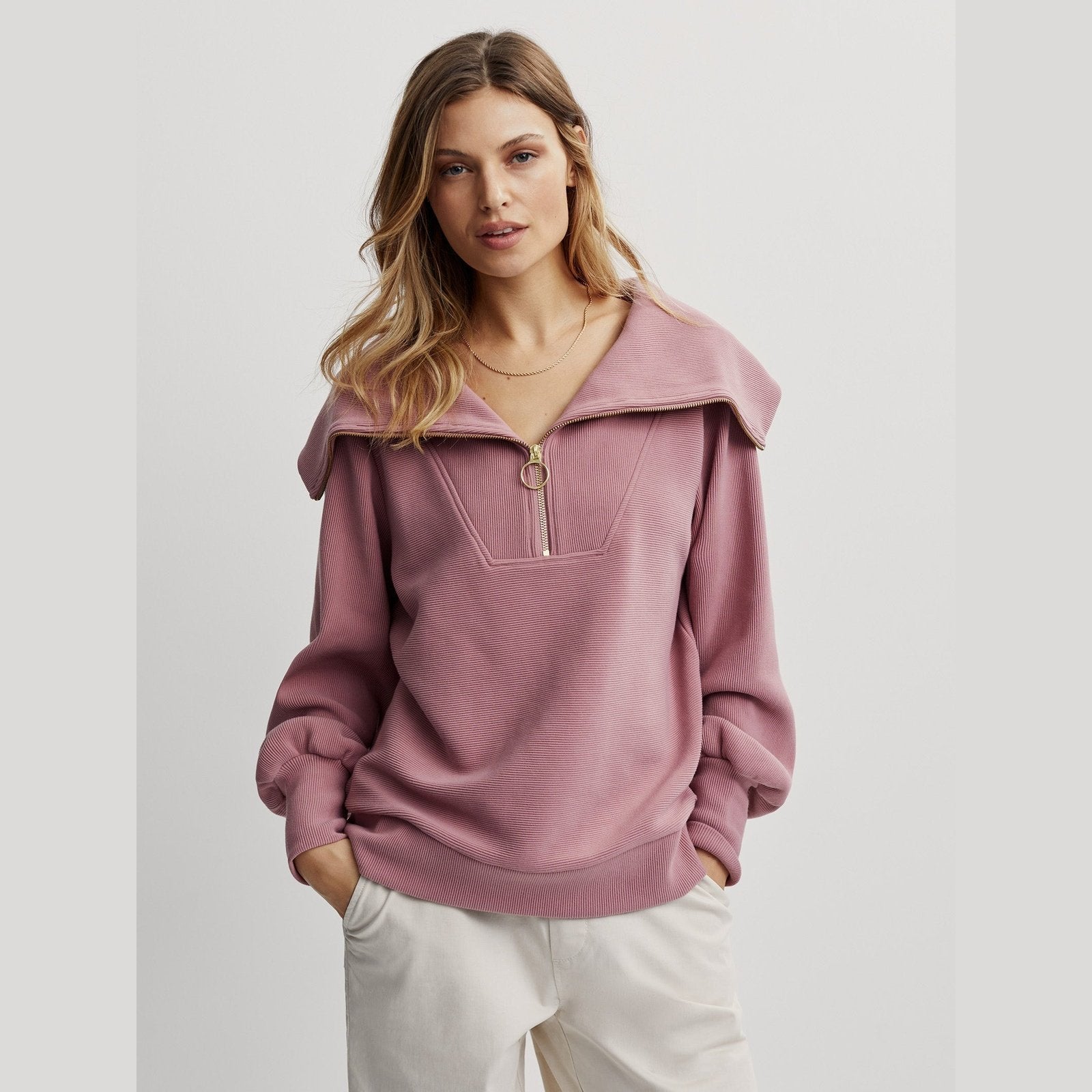 Varley Vine half hotsell zip pullover