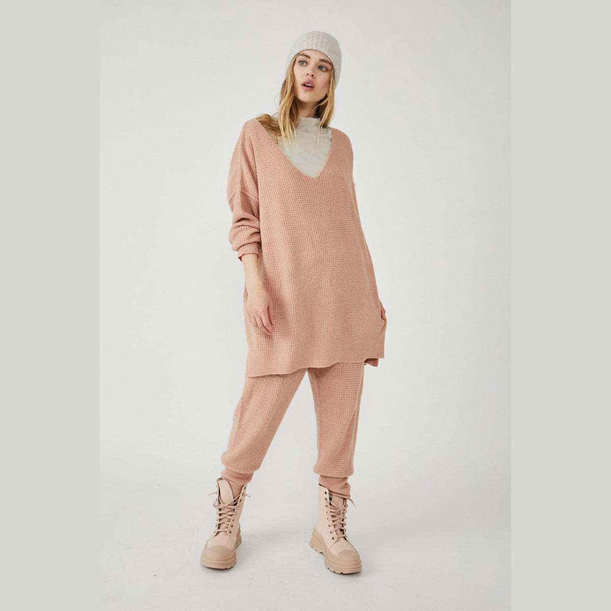Free People C.O.Z.Y Pullover – S.O.S Save Our Soles